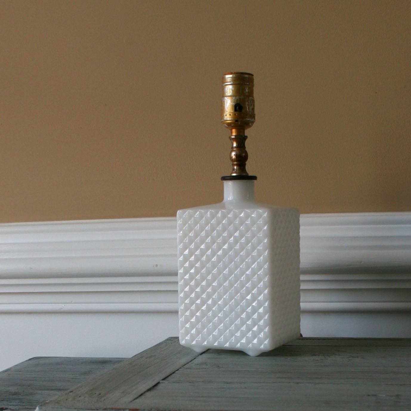 White Milk Glass Boudiour Lamp. Bedside Lamp. Geometric. Minimalist. Classic. Cottage Chic Home Decor. Vestiesteam.
