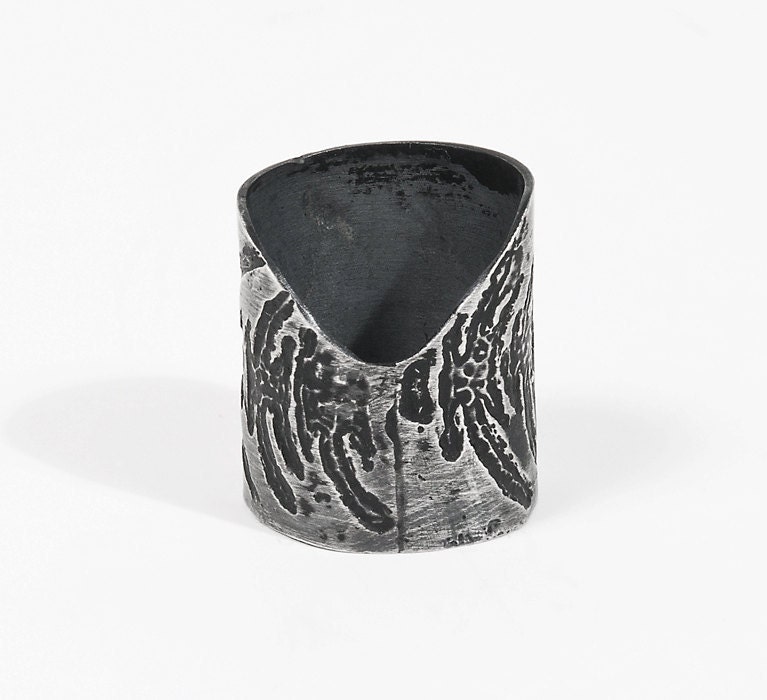 sea devil ring