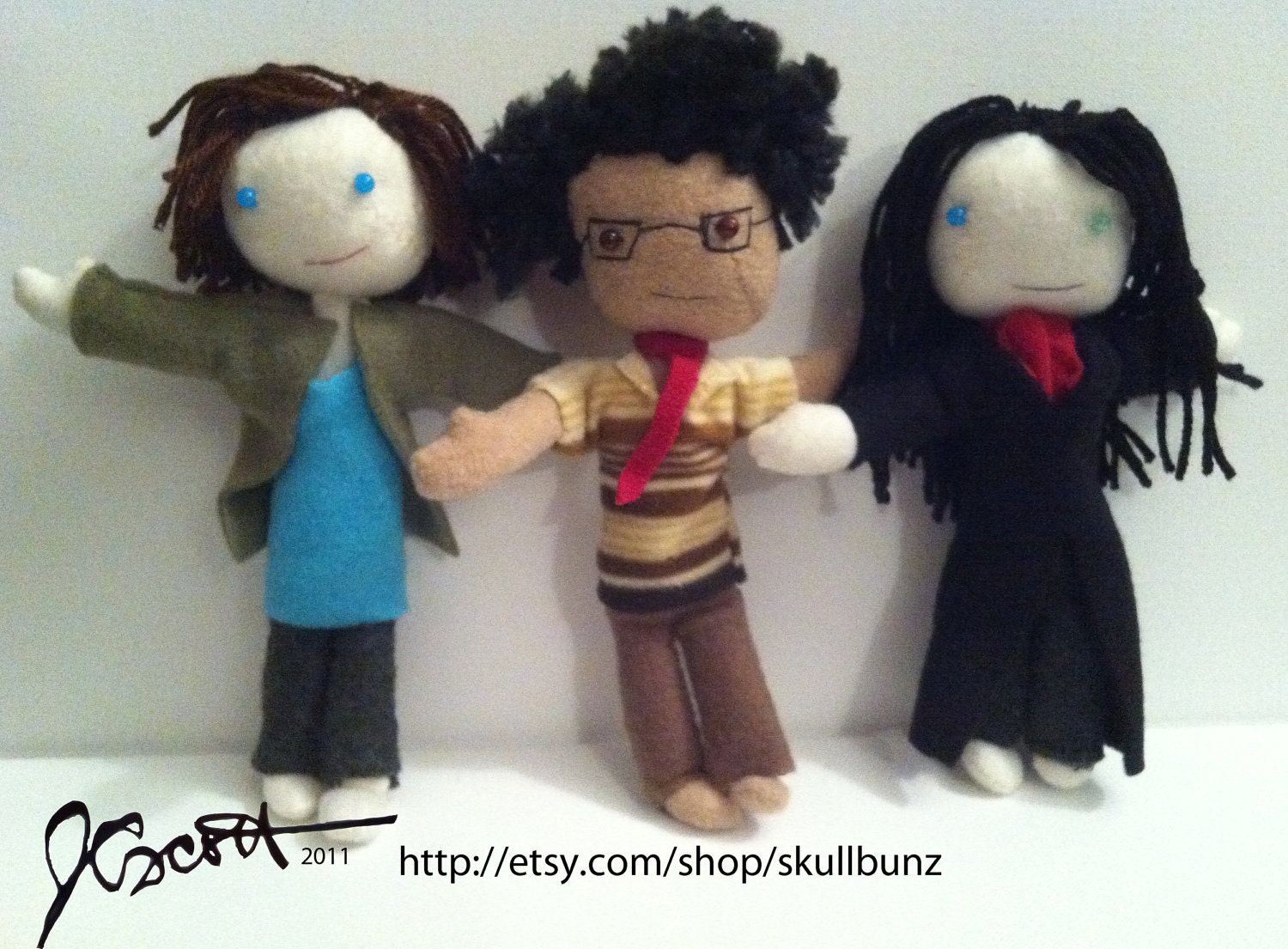 MOSS --  I.T. Crowd Fleece Doll