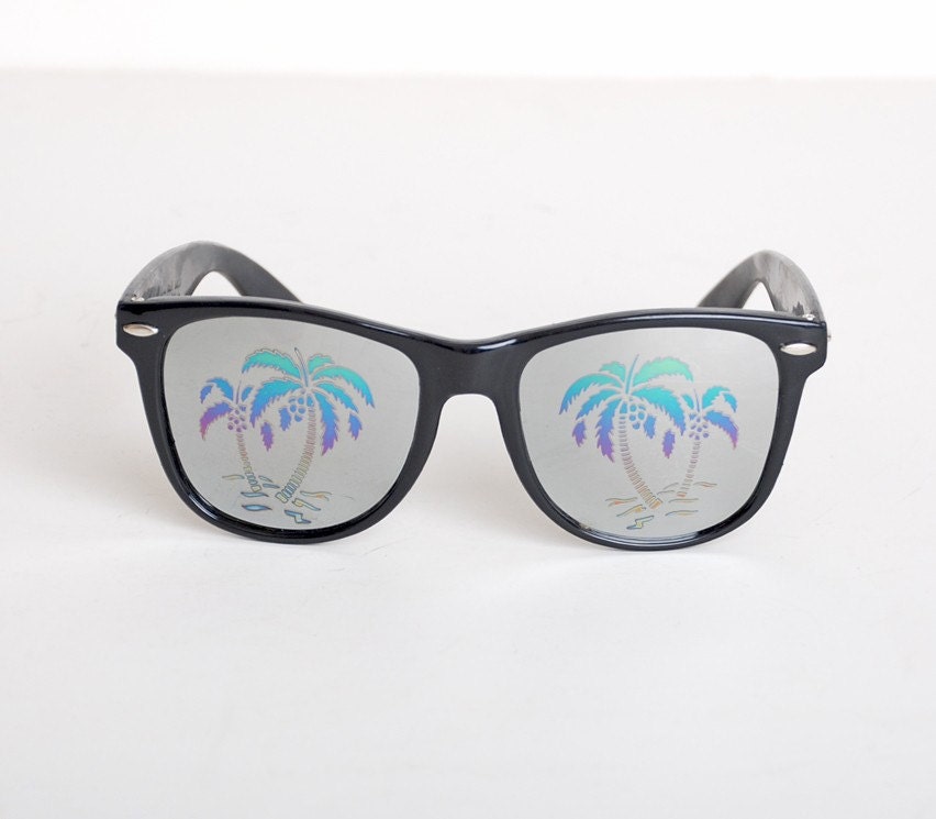 Vintage 80s Black Hologram Palm Tree By Twinheartsvintage On Etsy 