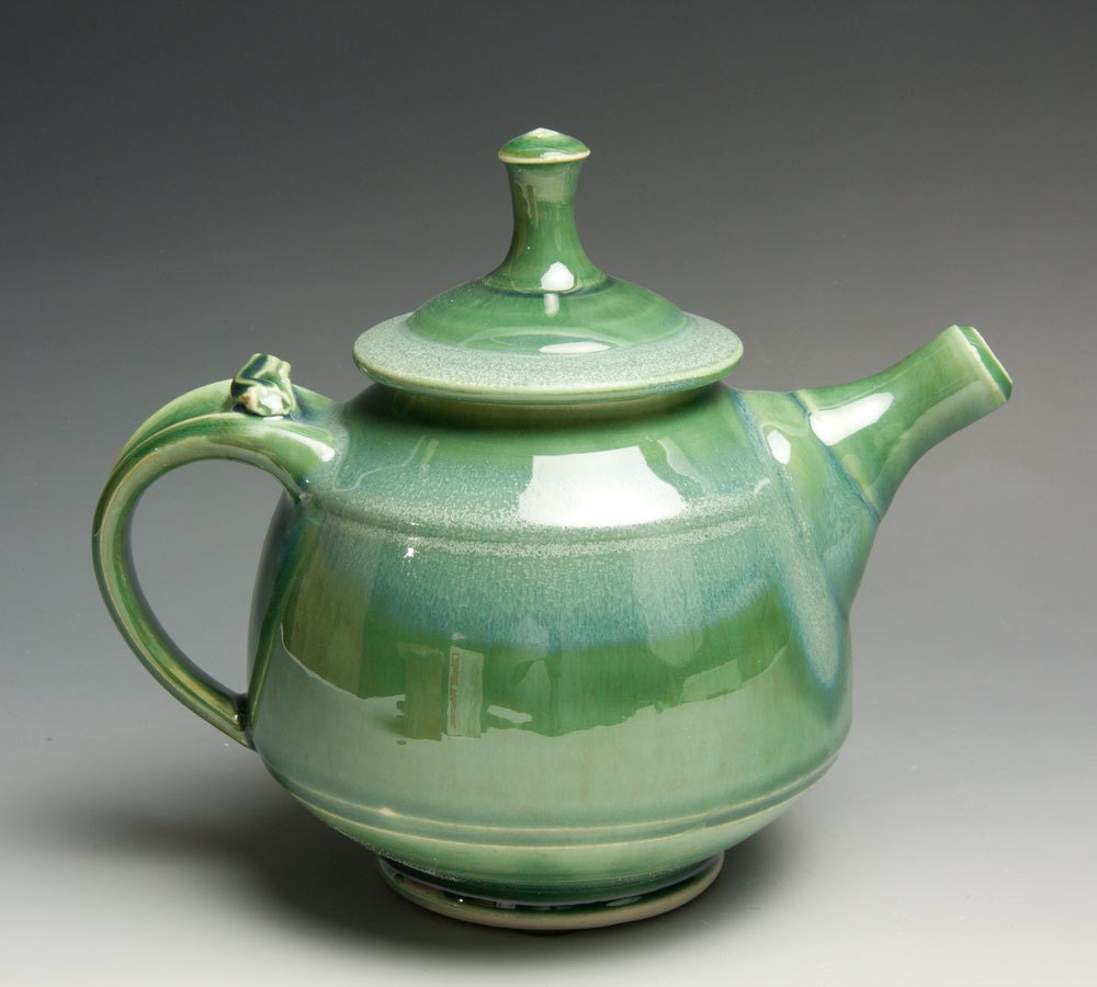 Reserved for Ritva - Handmade jade green porcelain two plus cup teapot - 424