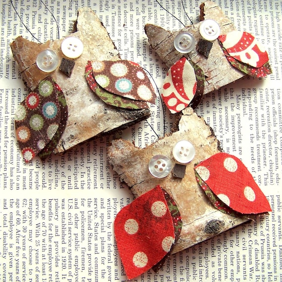RUSTIC RED Tree Bark Owl ORNAMENTS Set of THREE