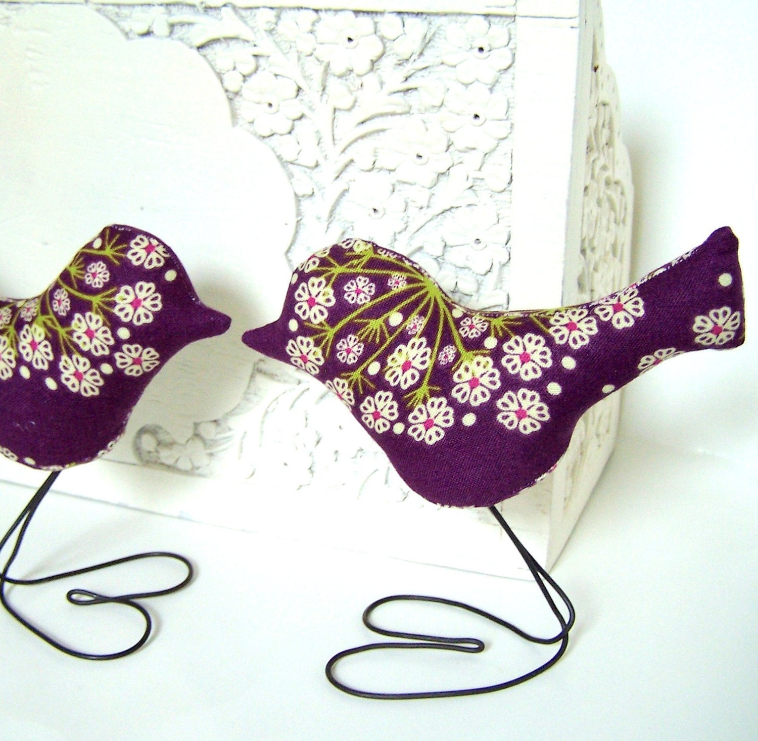 Wedding Cake Topper Love Birds in Modern Purple with White and Lime Green Flowers, Summer Wedding, Wedding Gift