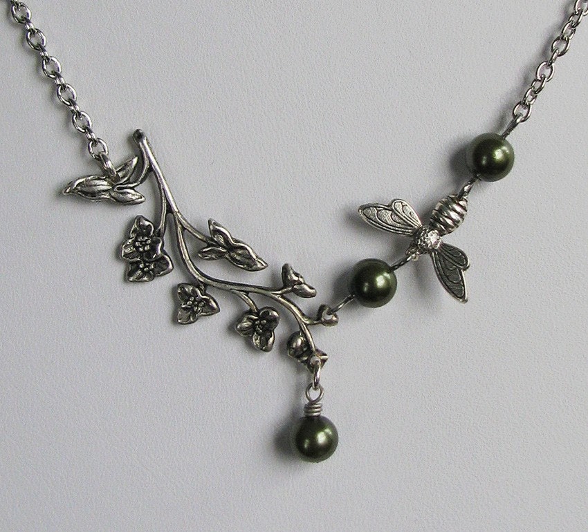 FREE SHIPPING - Kew Gardens Necklace - Vintage and nature inspired antiqued silver with flowering vine, honey bee and sage green pearls