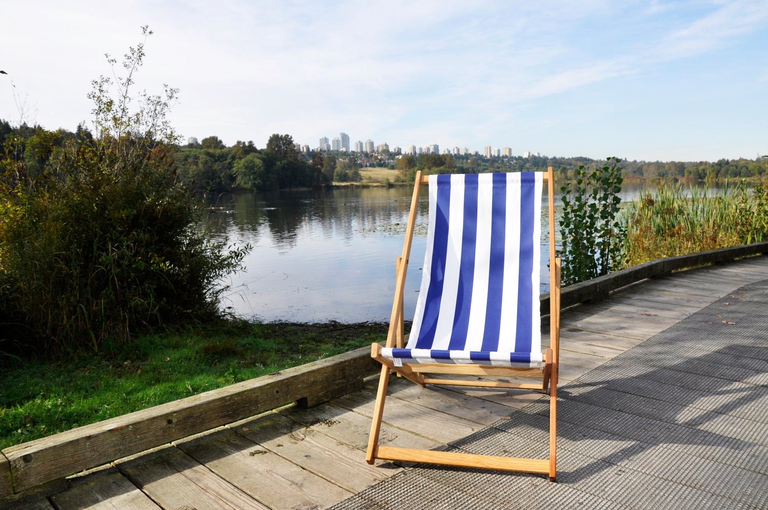 SALE Traditional Striped outdoor deck chair with matching pillow in Navy and White