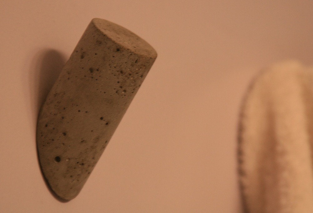 Round Concrete Wall Hooks (Set of 3)