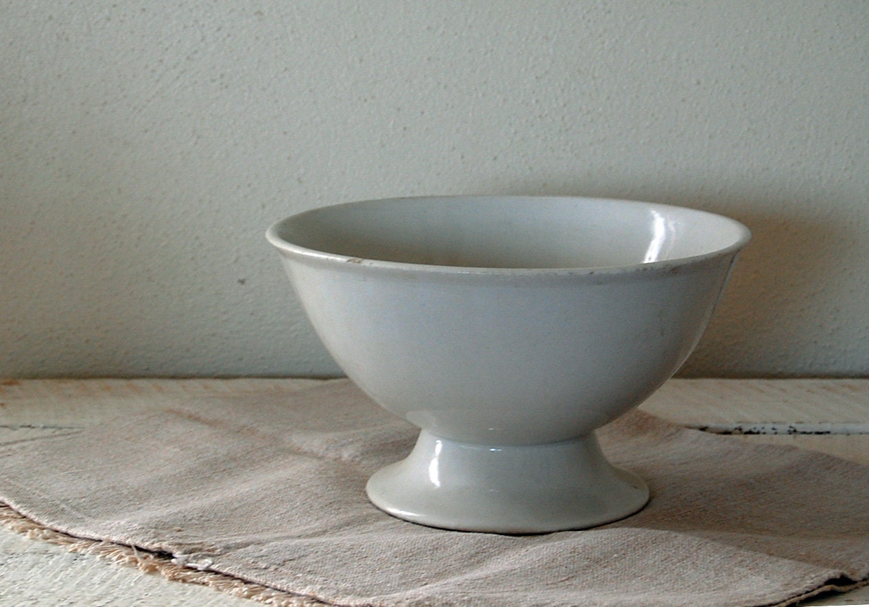 Reserved for buppie51 - Large Antique White IRONSTONE PUNCH BOWL - Sweet Old Bowl