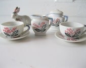 Vintage Doll Tea Set/ MidCentury /Red Berries/ Black and Gray Leaves/ 7 Pieces/ Japanese  from Tessiemay