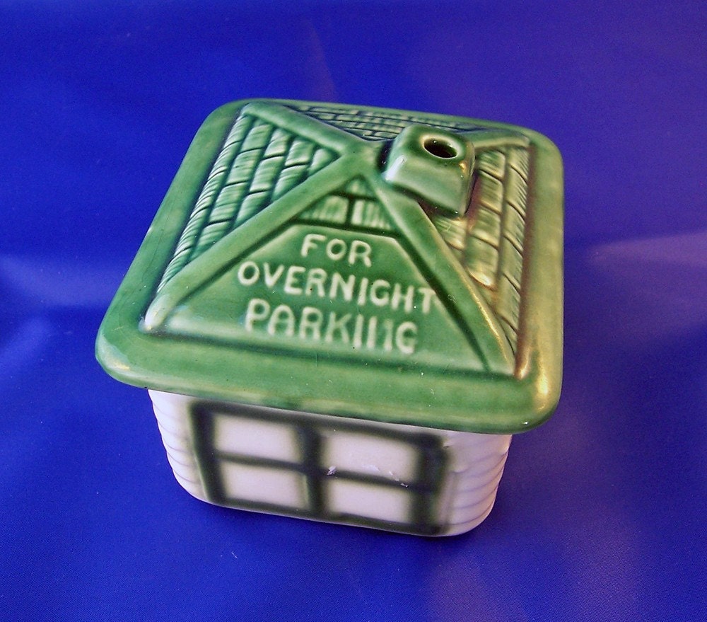 Items similar to Vintage Ceramic House DENTURE Holder Unique on Etsy