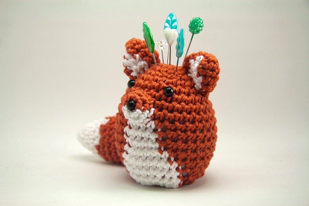 Pincushion Fox Amigurumi - Rust/Orange