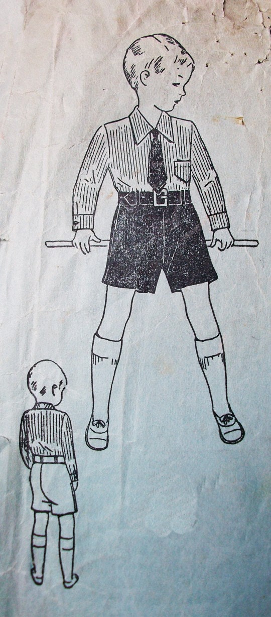 1930s Advance 892 Chest 26 Size 8 Years Boys Tailored Blouse and Trousers, Shorts, Patch Pocket, Belted