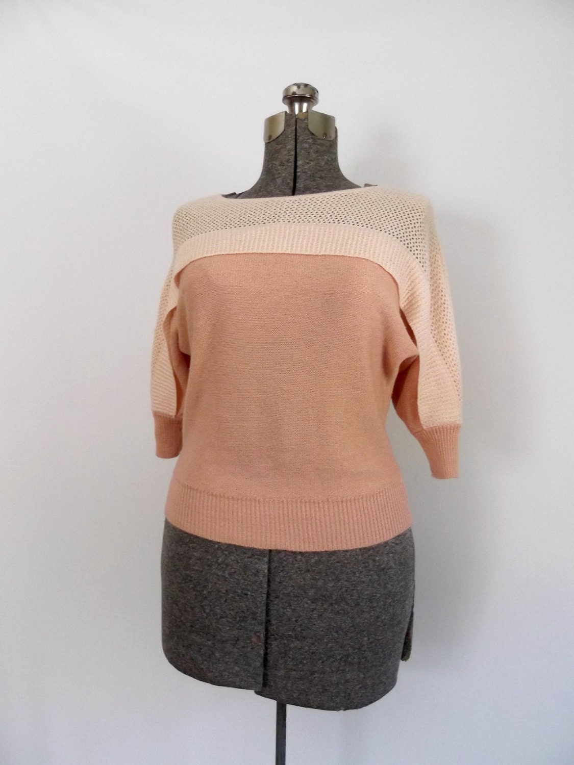 1970s Vintage Pullover Sweater/Colorblock/Dolman Sleeves//Savion by Ignacy Feuer
