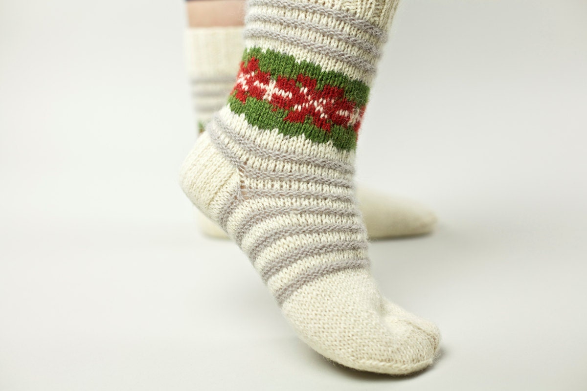 Natural white hand knit wool socks for women
