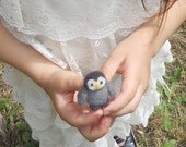 Tiny Felted Wool Owl, Fall. Miniature. Hostess Gift. Grey. Baby Owl. Ornament. Forest. Woodlands. Needle felted. Feather. Bird. Owls. Small.