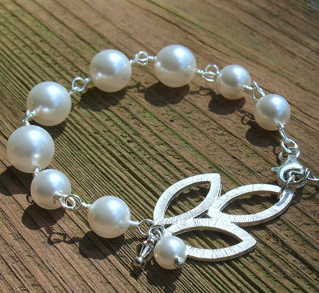 Handwrapped Graduated Swarovski Crystal Pearl Leaf  Bracelet