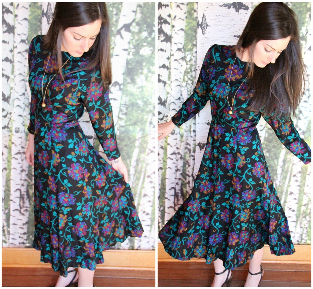vintage black floral dress - Pretty In BLACK