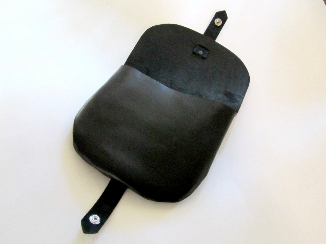 Bicycle Handlebar Bag Black Leather with Snaps