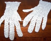 Vintage Mad Men White Cotton Crocheted Ladies Summer Gloves