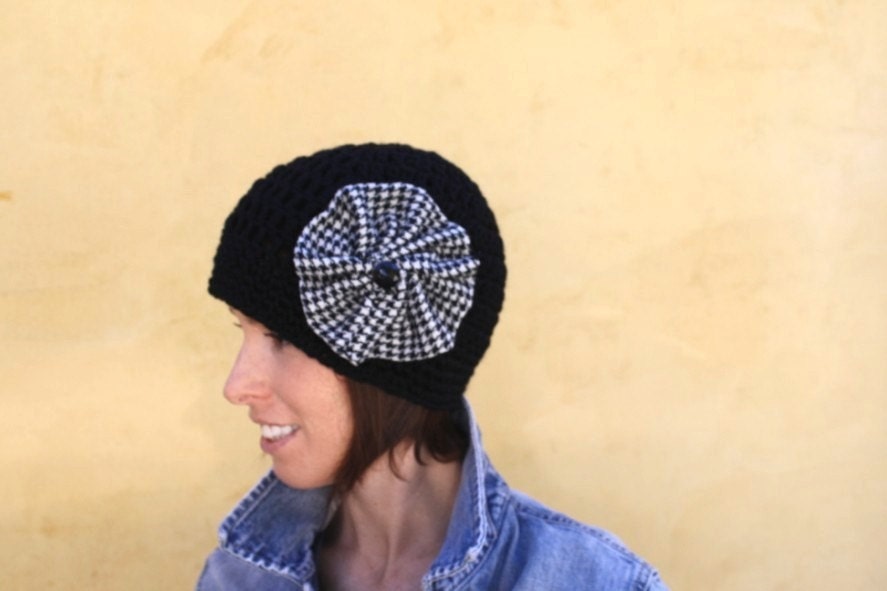 The Houndstooth Cloche