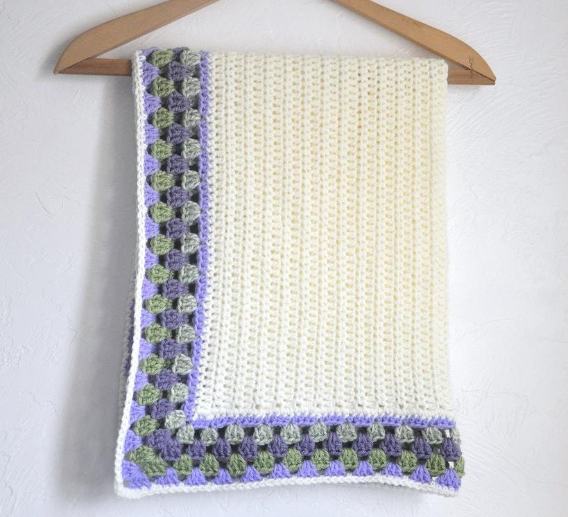 Baby Blanket - Granny Border - Cassandra