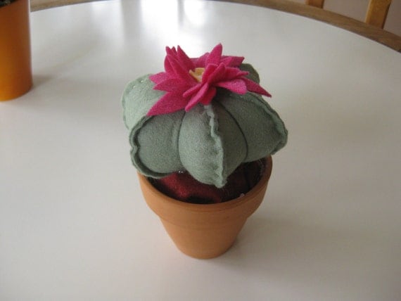 Felt Cactus Pin Cushion with Clay Pot