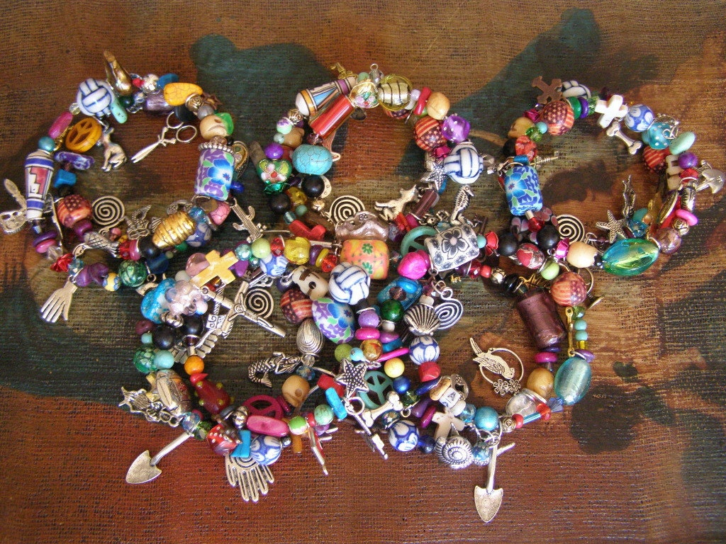 Day Of The Dead Frida Kahlo Goth Skeleton Folklore Memory Wire Charms Bracelet FREE Ship