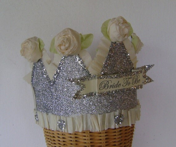 Bachelorette bridal crown - Bride to Be Il_570xn