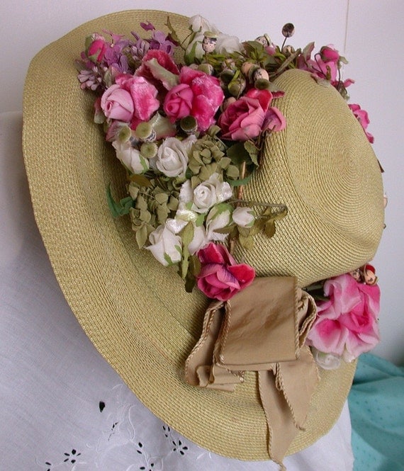 Vintage Picture Hat Velvet Flowers - Mme. Polswolsky
