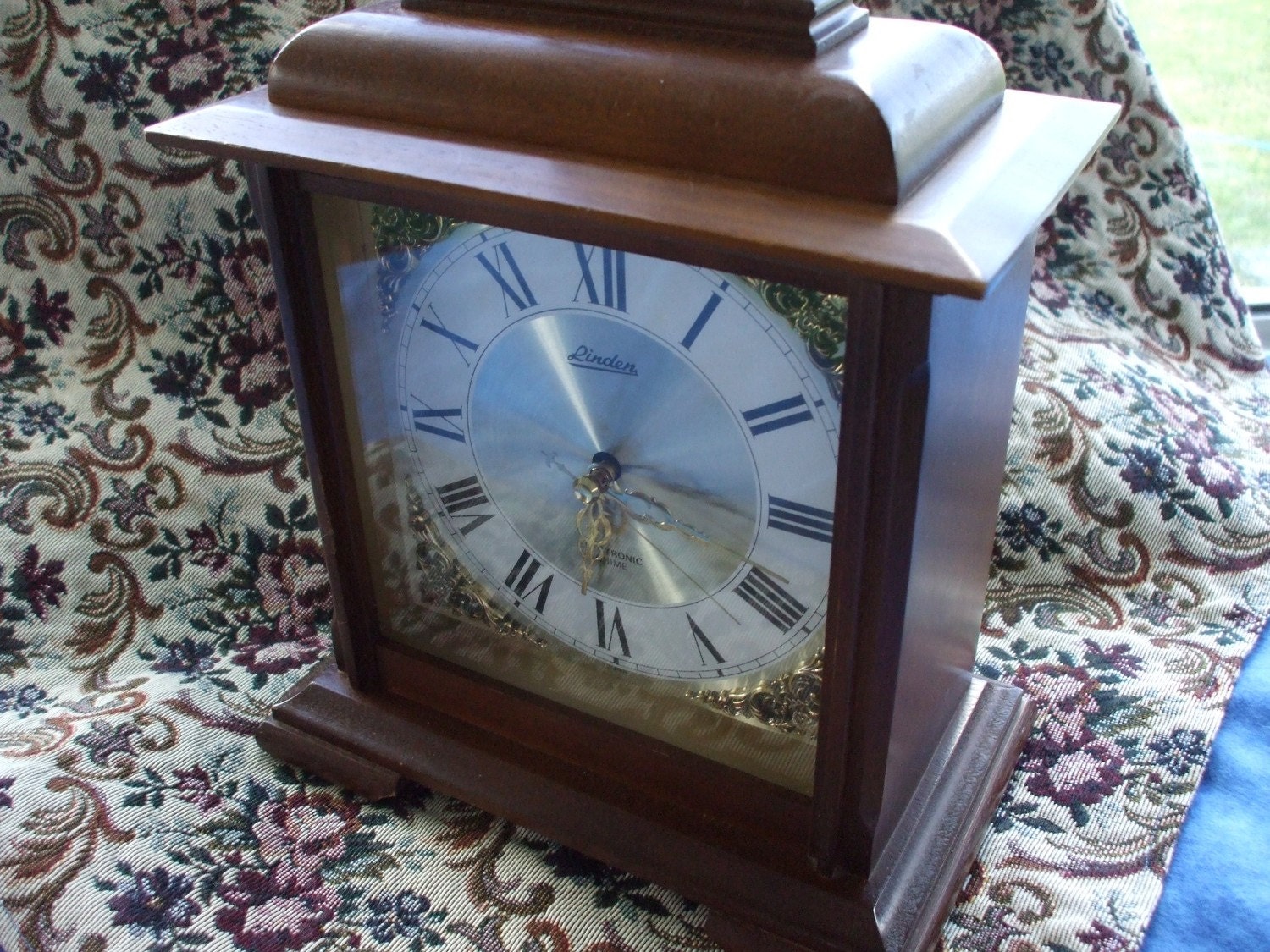 Vintage LINDEN WOODEN MANTEL CHIME CLOCK by OneVintageVagabond