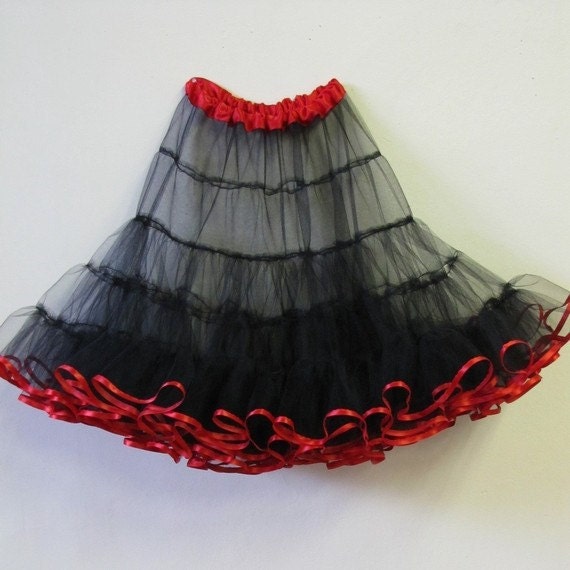 Classic 50s 5-Tier Tulle Crinoline 27 inches - Many Colors