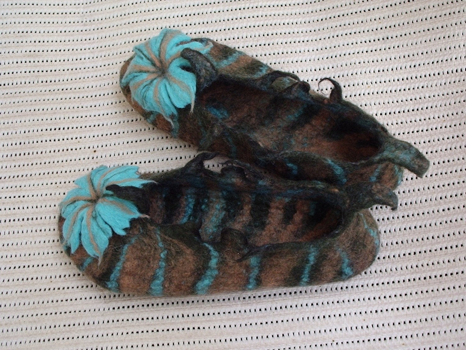 Alpine flower.../ Felted slippers / Turquoise / Chocolate / Brown / Black / Handmade /