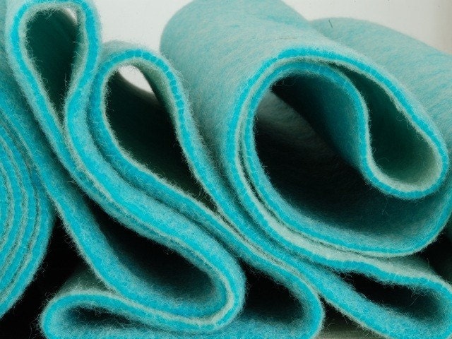 WOOL FELT TEAL - needle felt 65cm (0.7 yds) x 65cm x 5mm