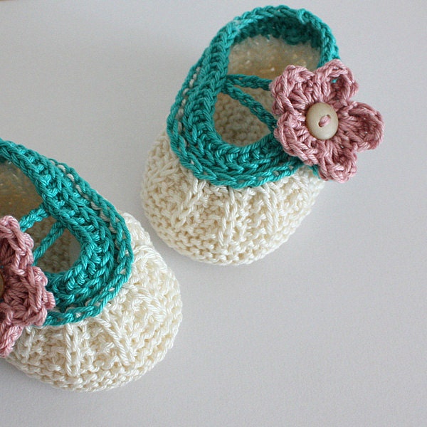INSTANT DOWNLOAD - Knitting Pattern (PDF file) Apple Blossom Baby Booties (for sizes 0-3/3-6/6-9/ 9-12 months)