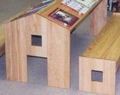 child's reading table