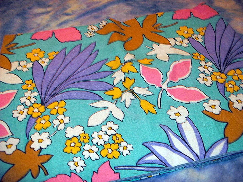 Vintage Tablecloth, Retro, 1970s, 1960s, Aqua, Pink, Purple, Yellow flowers