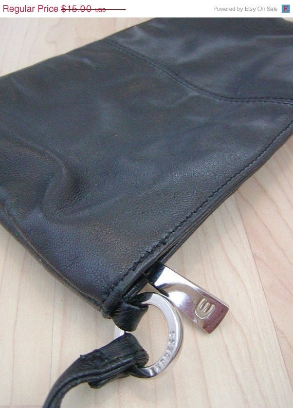 HALLOWEEN SALE -- Vintage 'Express' Black Leather Envelope Handbag Clutch 1980s