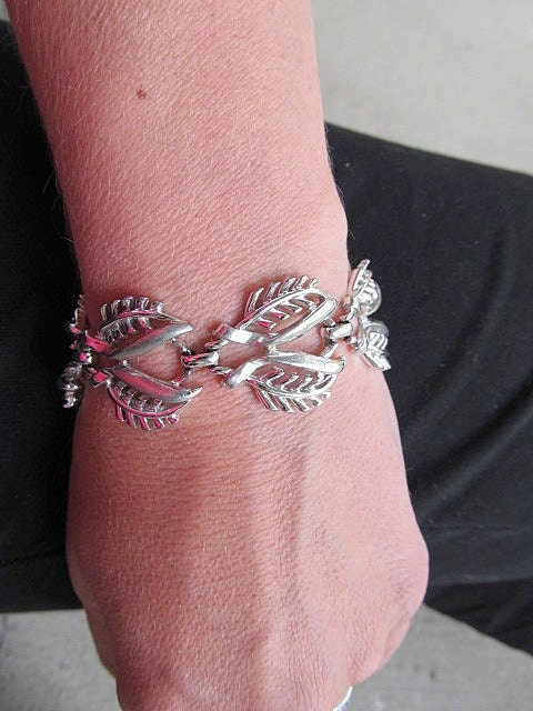 Vintage Coro Demi Parure Silvertone Botanical Necklace and Bracelet Set