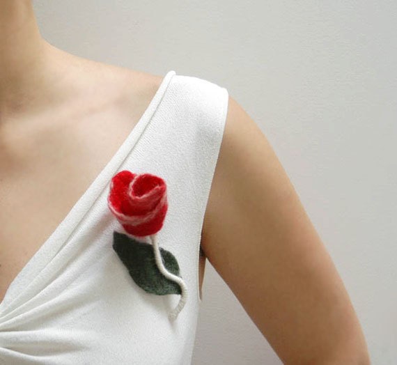Red Rose felted flower wool brooch pink fuchsia berry romance celebration gift woman girl glamour love