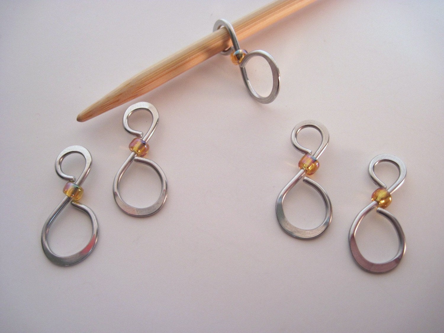 Set of 5 Stitch Markers - Yellow Iridescent Bead