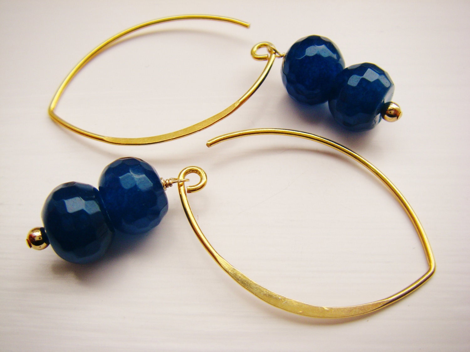Deep ocean blue and gold dangle earrings - teal cyan aqua vermeil