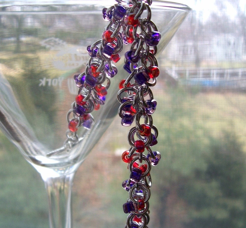 Red and Purple Shaggy Loops Chain Mail Bracelet Chainmaille Jewelry