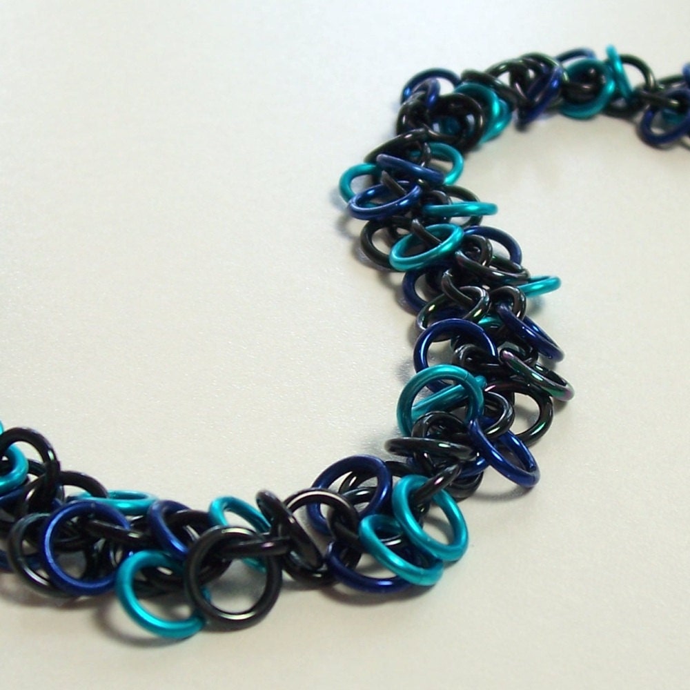 Shaggy Loops Bracelet Chainmaille Jewelry Black Blue Turquoise