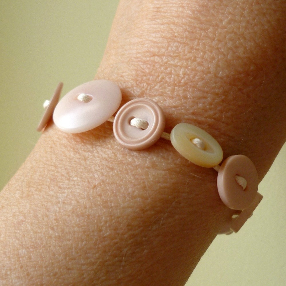 Vintage Button Bracelet Blush Pink