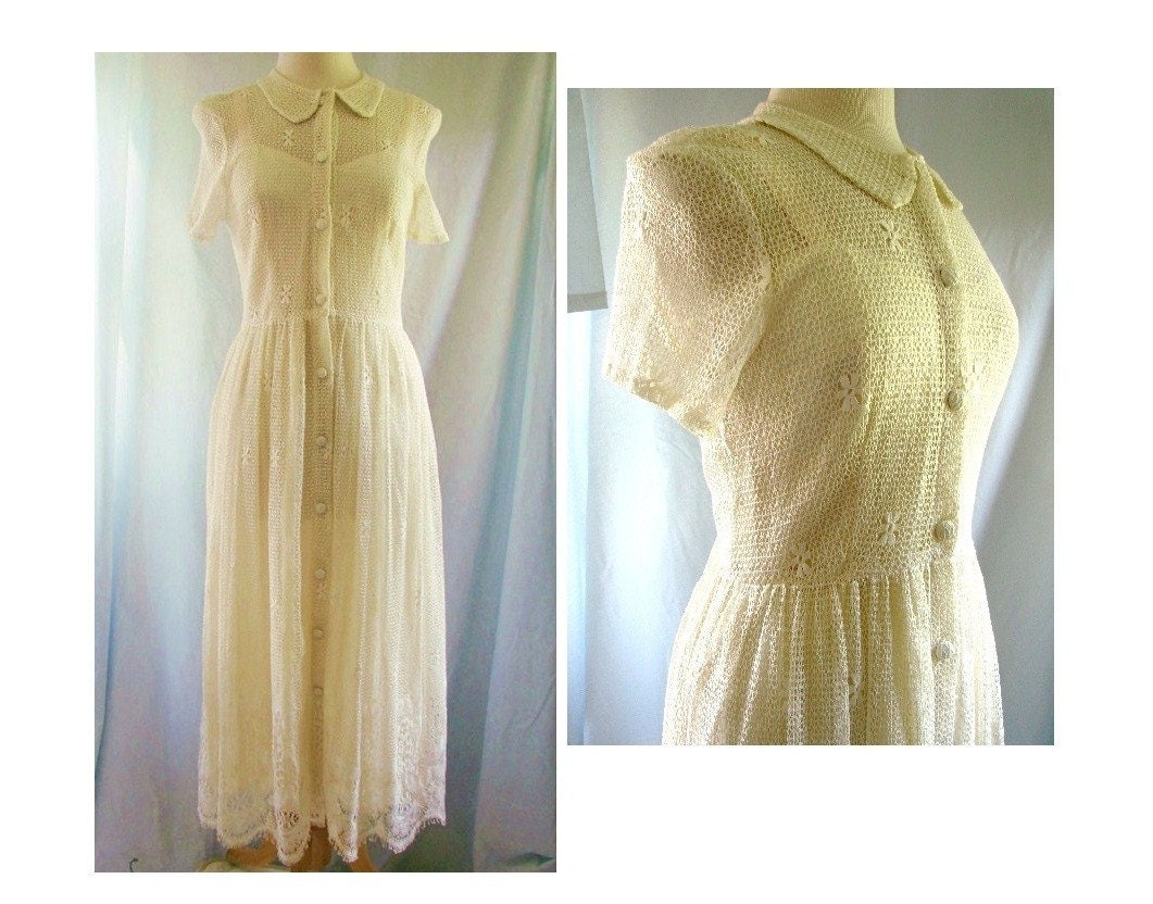 Ivory Lace Dress / vintage Ivory Lace crochet slip Dress size 8