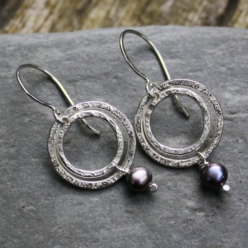 Silver and Pearl circular earrings -Ripples