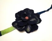 COLOSSAL ADORNMENT FLOWER