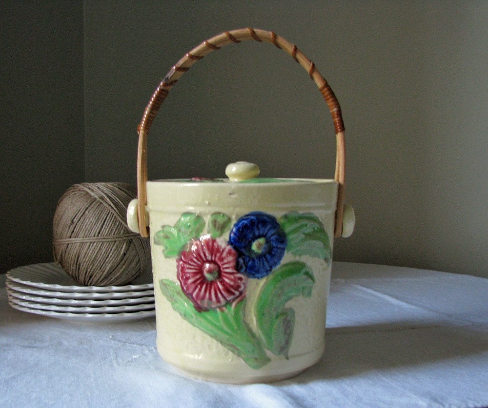 Biscuit Jar, Japan, cookie jar