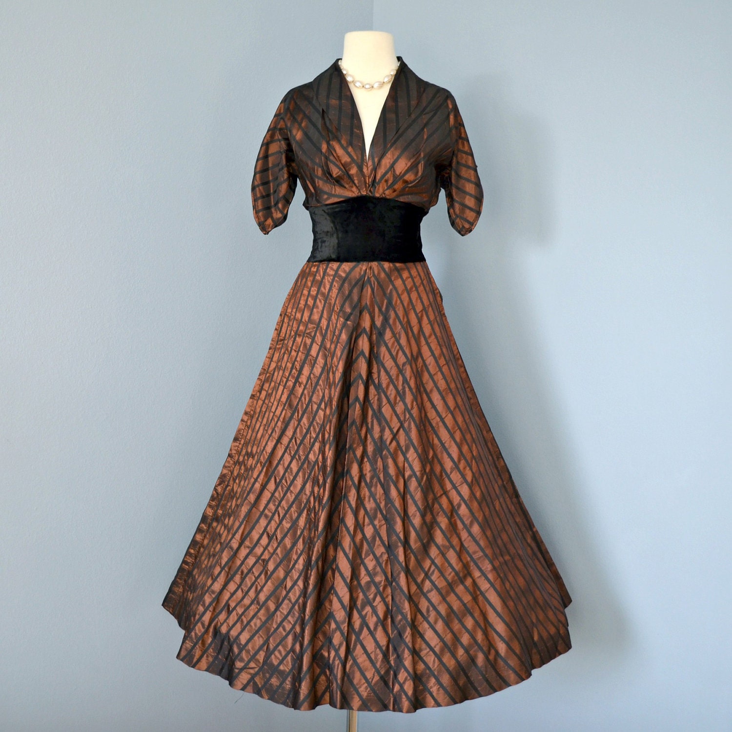 Vintage Taffeta Party Dress...Beautiful 1950s Brown Taffeta Ankle Length Party Dress Cocktail Dress
