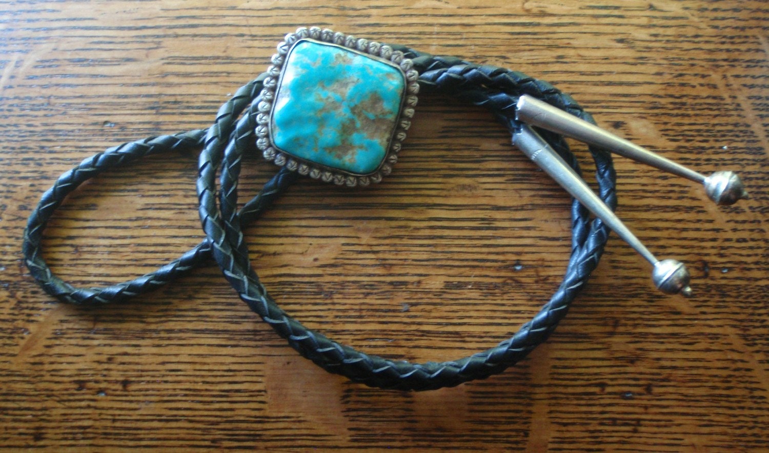Turquoise and Silver Bolo tie necklace like Gretchen Jones wore on first ep of Project Runway