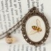 Vintage Art Pendant Necklace - The Little Honey Bee